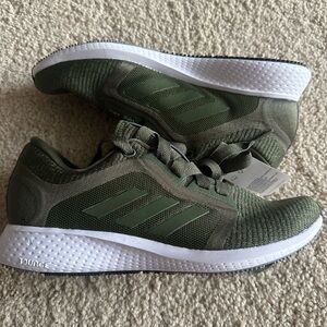 NWT Adidas Olive Edge Lux 4 Sneakers